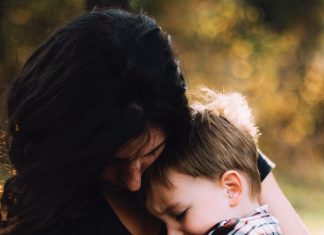 mom and son hugging | mom guilt
